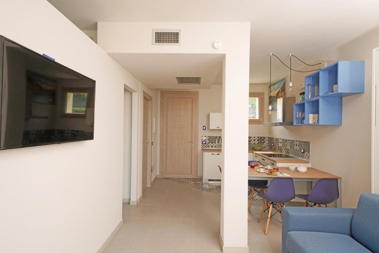 Gardaliva Blue Studio 3 Manerba del Garda Dış mekan fotoğraf